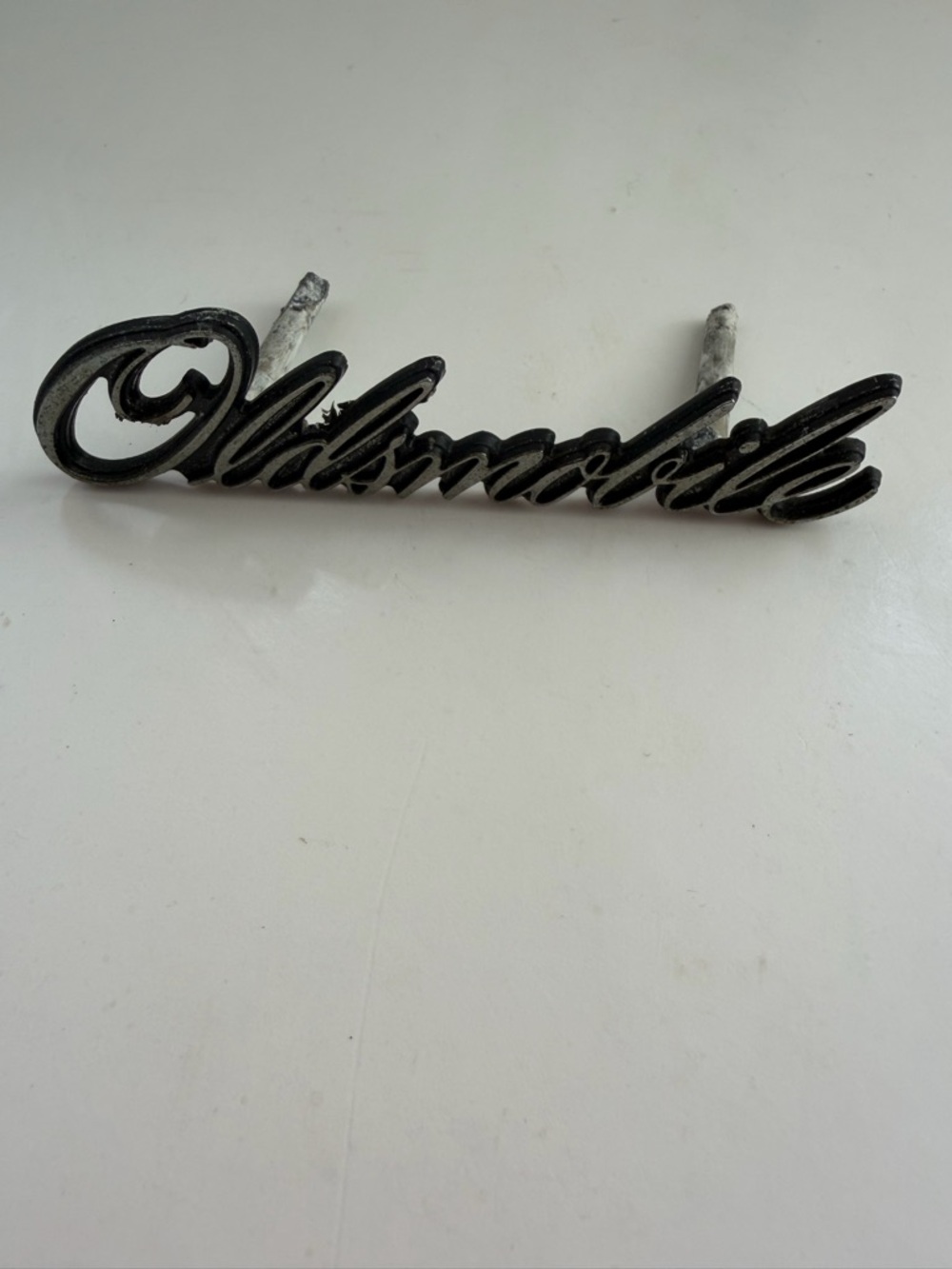 Vintage 1970’s Oldsmobile Fender Badge Emblem